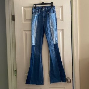 Patched Hollister Jeans, stretchy.